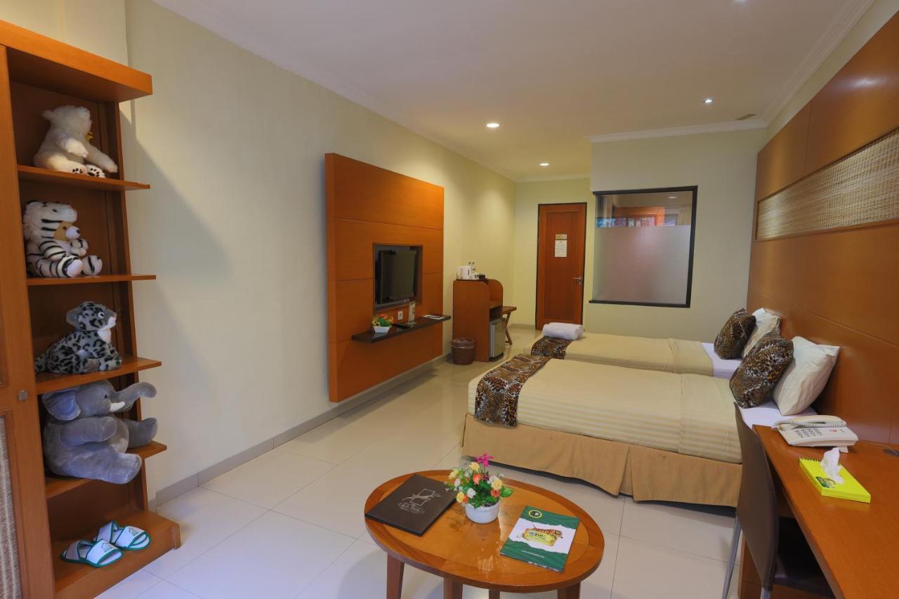 Safari Resort Puncak Eksteriør bilde