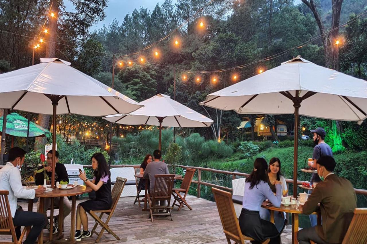 Safari Resort Puncak Eksteriør bilde